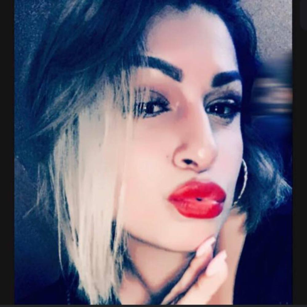 Meet your Posher, Gabriella